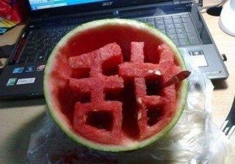 带你吃瓜奇葩文物,带你领略那些“吃瓜群众”眼中的奇葩文物