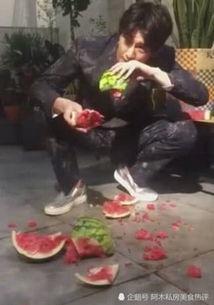 魏县女装吃瓜事件,一场网络热议背后的真相与反思