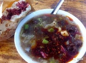 瓜哥吃瓜胡辣汤加糖,胡辣汤加糖新体验